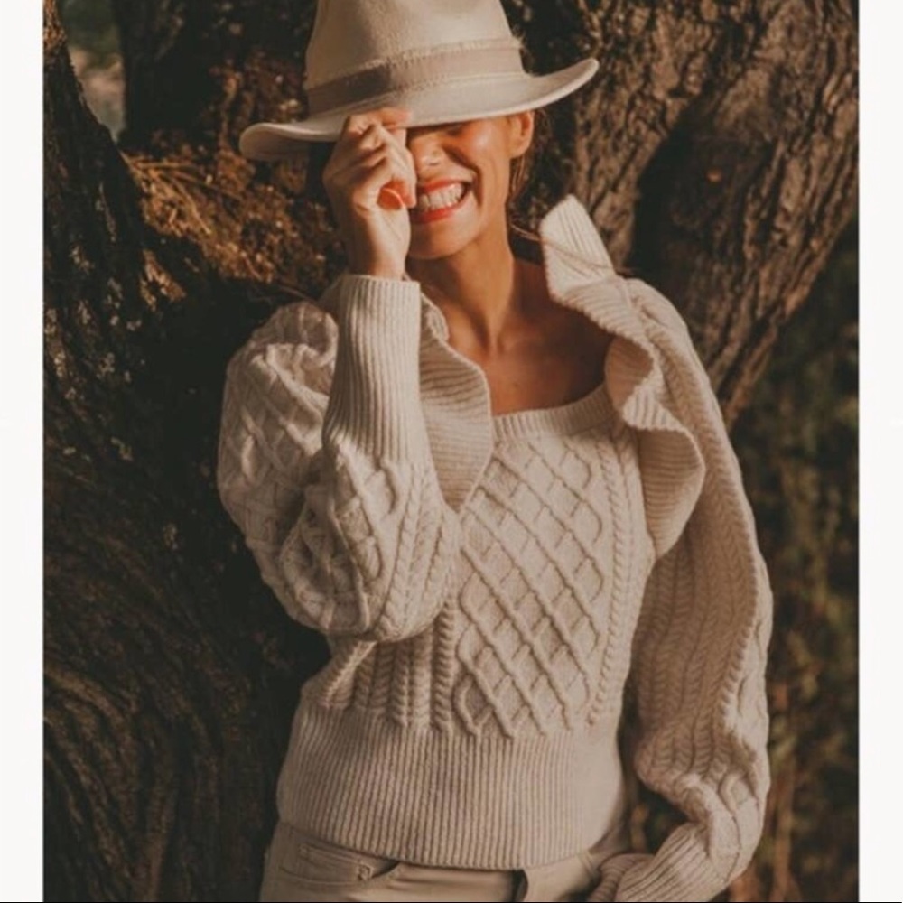 H&M Flounced Cable-Knit Sweater in Light Taupe